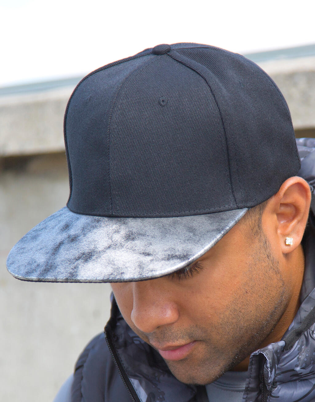 Bronx Glitter sirge nokaga snapback-müts 01034