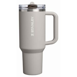 Stanley Quencher® ProTour 1180 ml taaskasutatud roostevabast terasest termotops klapitava kõrrega